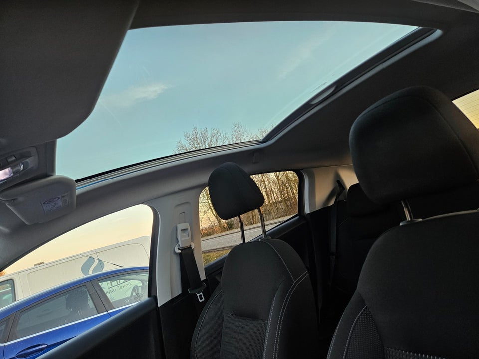 Peugeot 208 1,2 e-THP 110 Sport Sky 5d