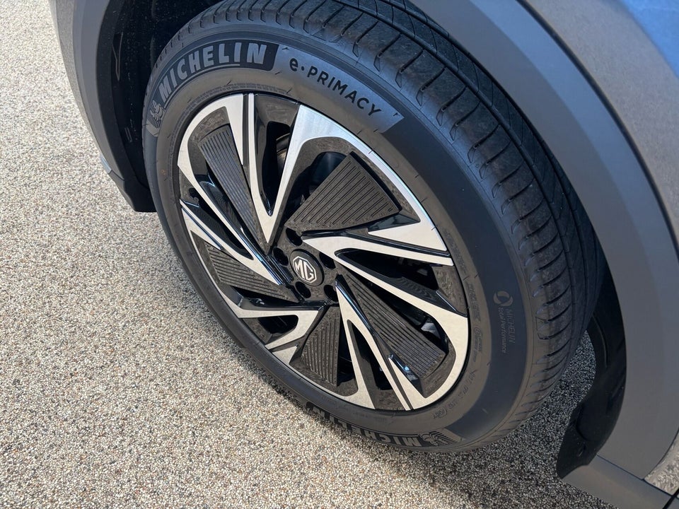 MG MGS6 77 Luxury Performance AWD 5d