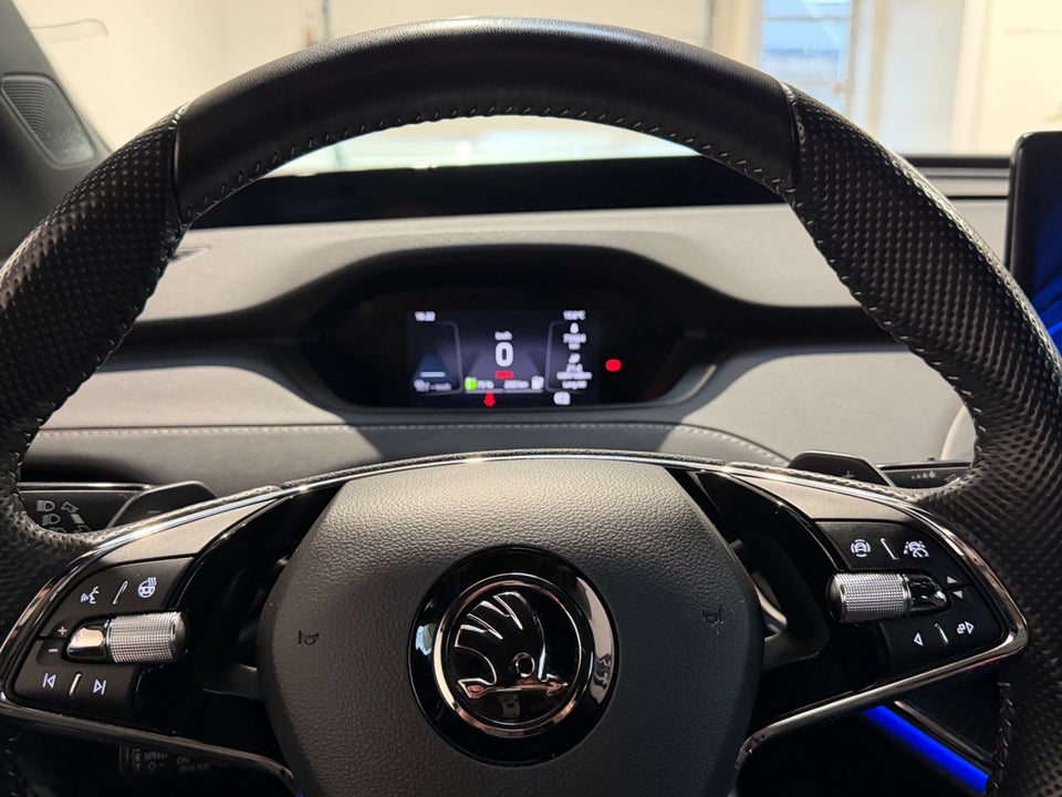 Skoda Enyaq 80 iV Sportline 5d