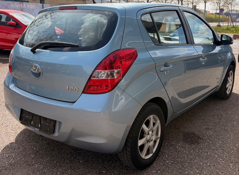 Hyundai i20 1,25 Classic 5d