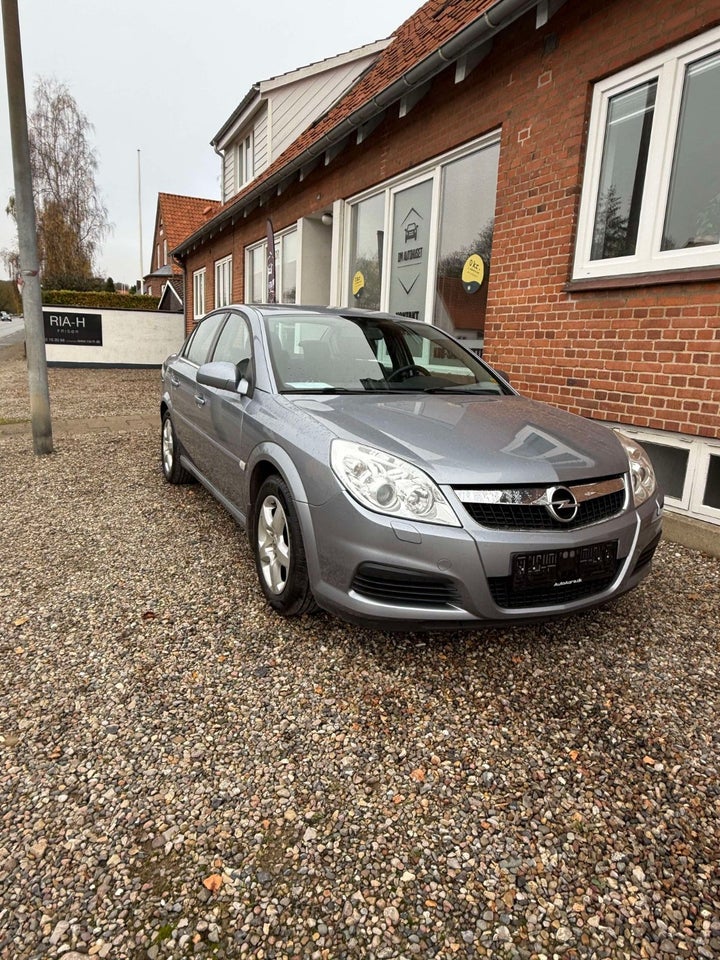 Opel Vectra 1,8 16V 140 Limited 5d