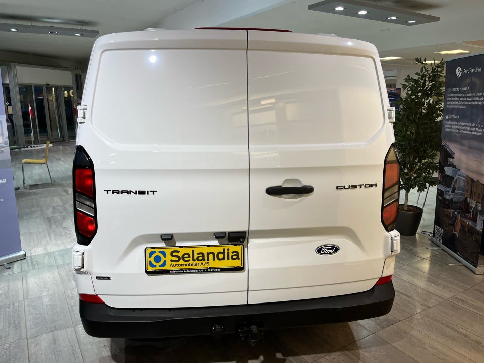 Ford Transit Custom 320S 2,5 PHEV Trend CVT