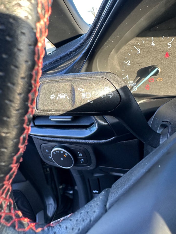 Ford Fiesta 1,0 EcoBoost ST-Line 5d