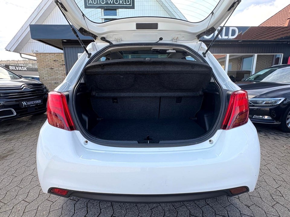 Toyota Yaris 1,5 Hybrid H2 Komfort Sport e-CVT 5d