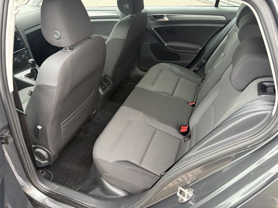 VW Golf VII 1,4 TSi 125 Comfortline 5d