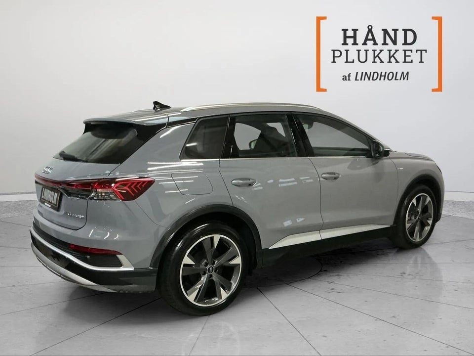 Audi Q4 e-tron 45 S-line 5d