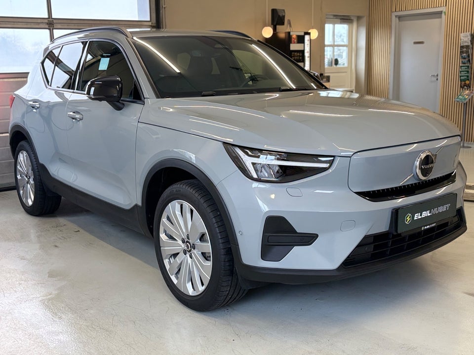 Volvo EX40 Extended Range Core 5d