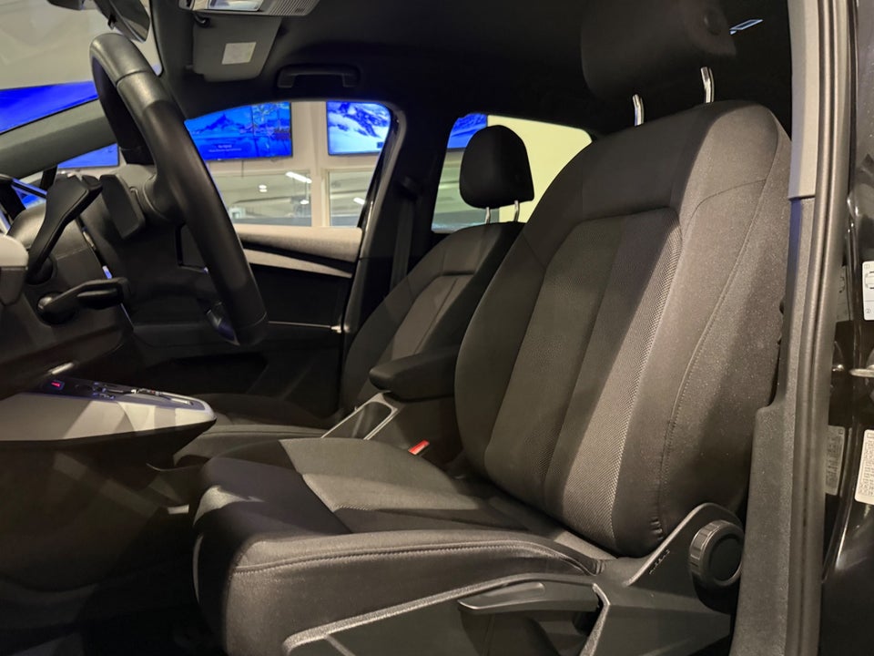 Audi Q4 e-tron 45 S-line 5d