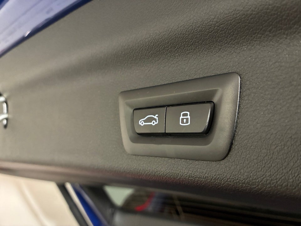 BMW iX1 xDrive30 M-Sport Premium 5d