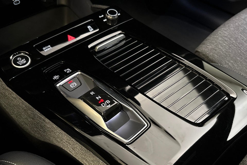 Audi Q6 e-tron Progress plus performance 5d