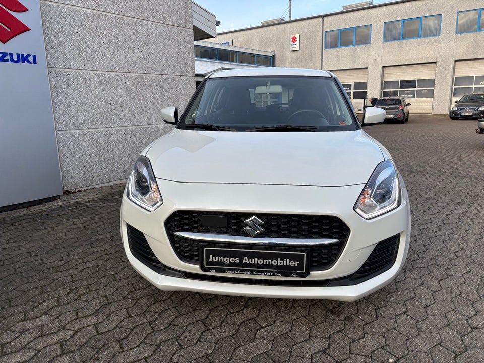 Suzuki Swift 1,2 mHybrid Club 5d