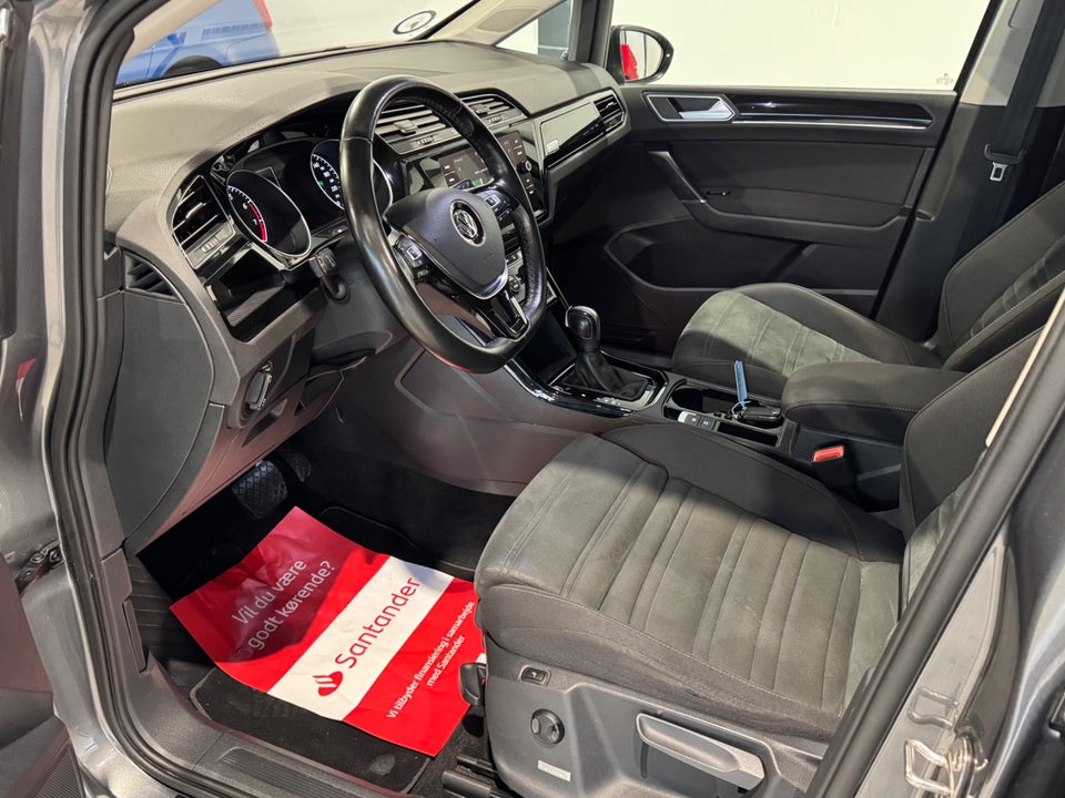 VW Touran 1,5 TSi 150 Highline Family DSG 7prs 5d