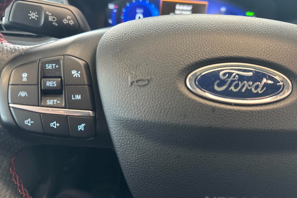 Ford Kuga 2,5 PHEV ST-Line X CVT 5d