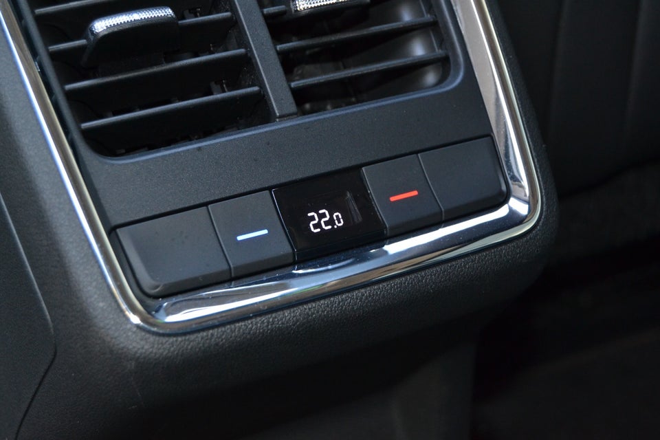 Skoda Enyaq 80 iV Suite 5d