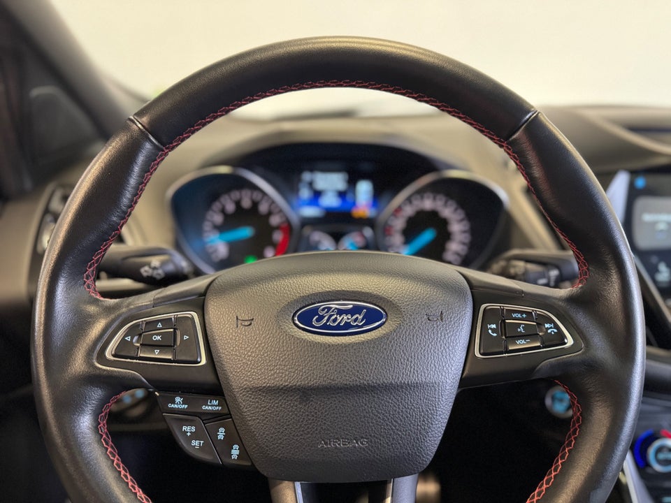 Ford Kuga 1,5 SCTi 150 ST-Line 5d