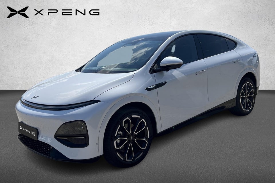 Xpeng G6 Performance 5d