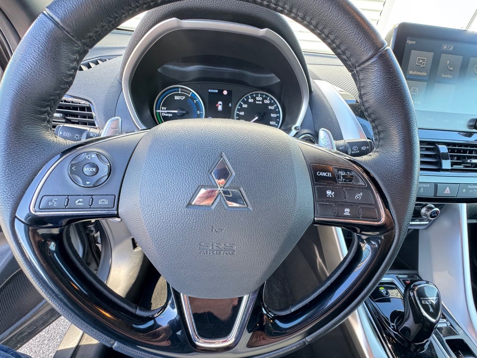 Mitsubishi Eclipse Cross 2,4 PHEV Sport Lux CVT 4WD 5d
