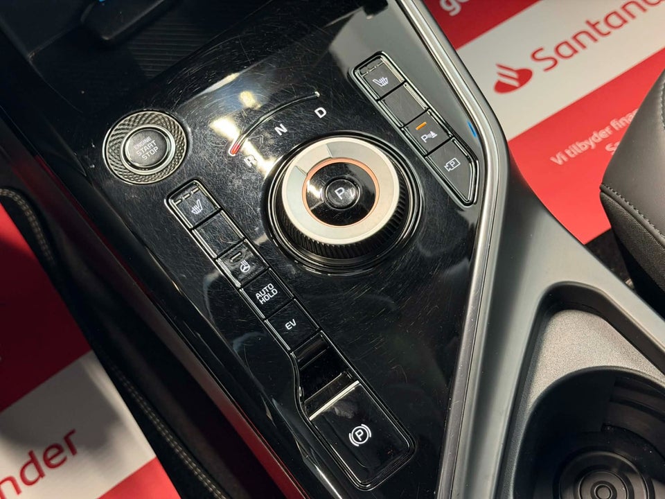 Kia Niro 1,6 PHEV Prestige DCT 5d