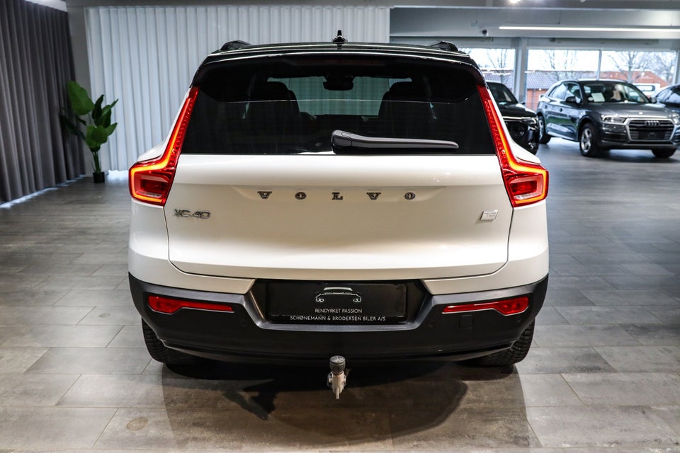 Volvo XC40 P8 ReCharge Twin Pro 5d