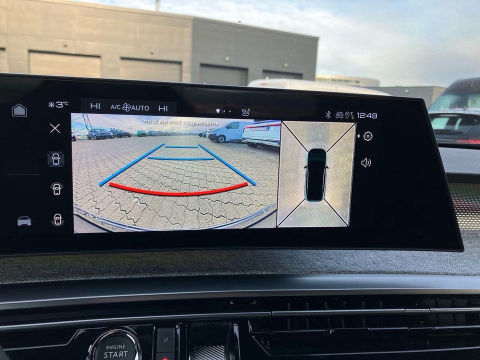 Peugeot e-3008 77 GT Pack 5d