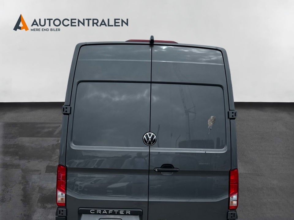 VW Crafter 35 2,0 TDi 177 Comfort Kassevogn L5H3 aut.