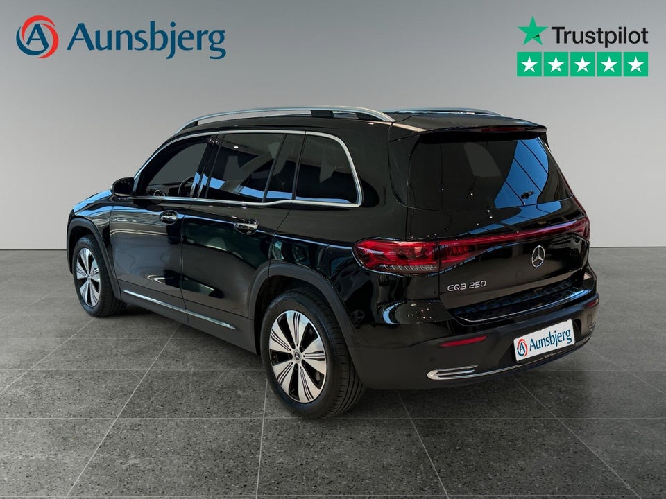 Mercedes EQB250 Progressive 5d