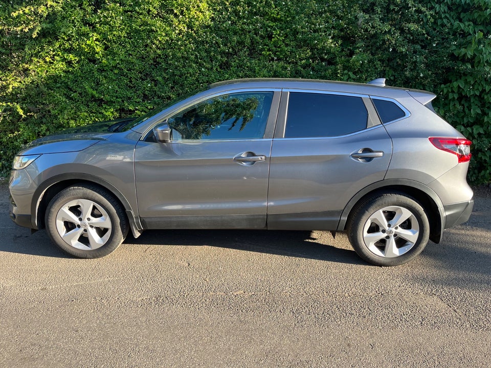 Nissan Qashqai 1,2 Dig-T 115 Acenta 5d