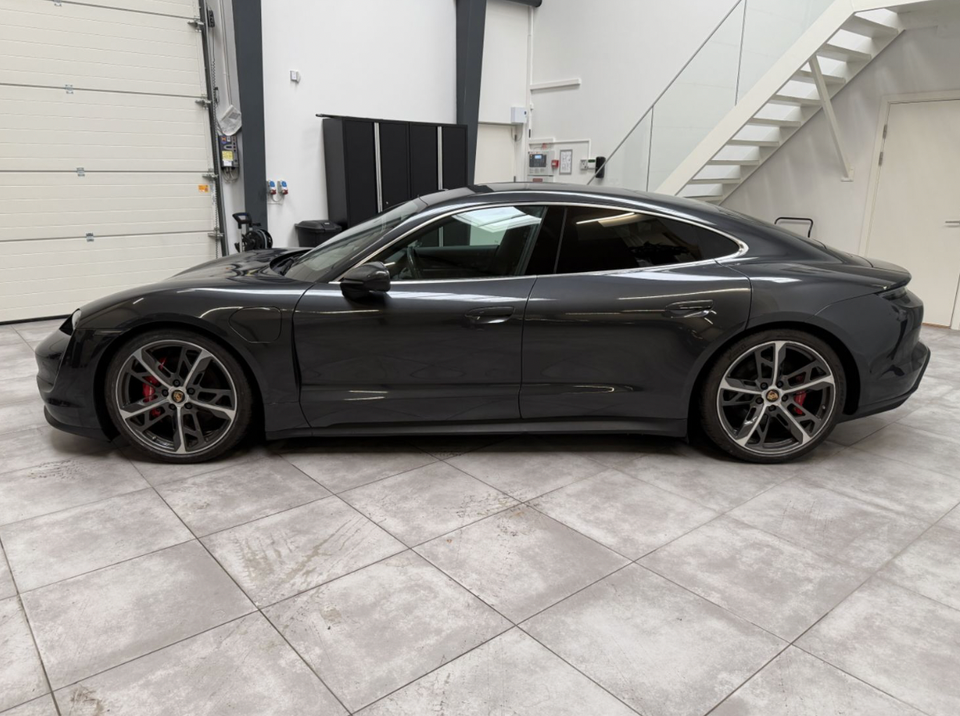 Porsche Taycan 4S 4d
