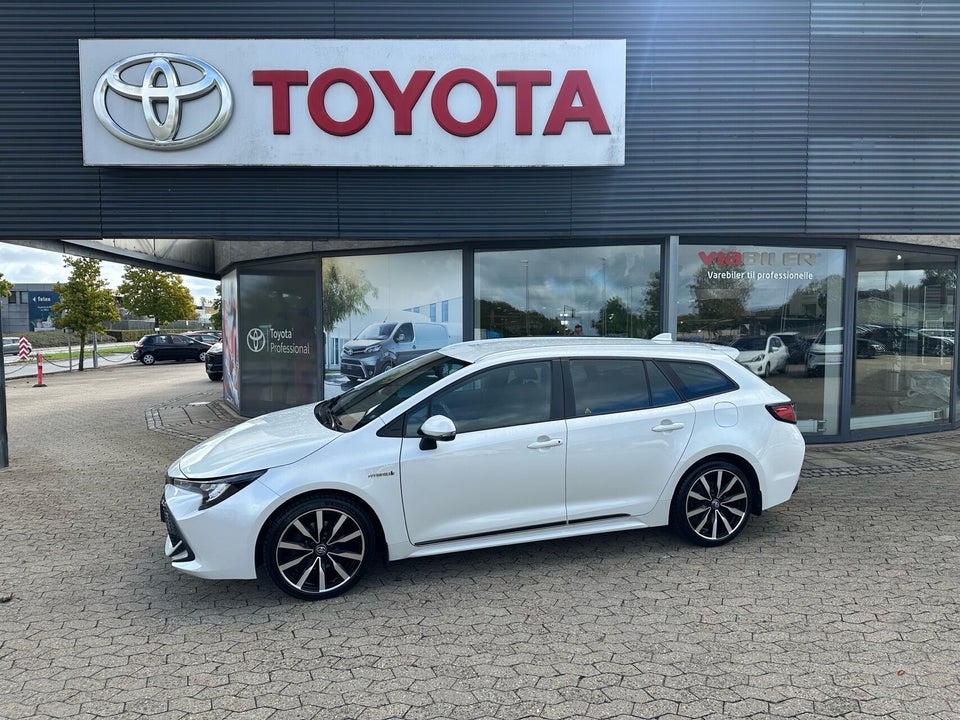 Toyota Corolla 2,0 Hybrid H3 Smart Touring Sports MDS 5d