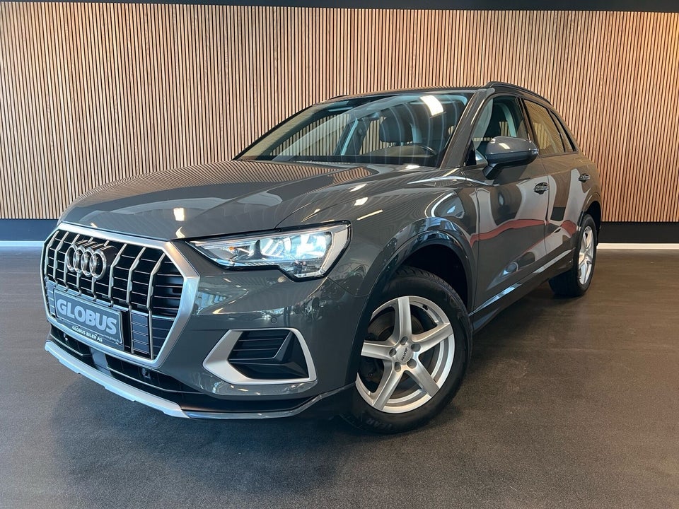 Audi Q3 35 TFSi Advanced Prestige S-tr. 5d