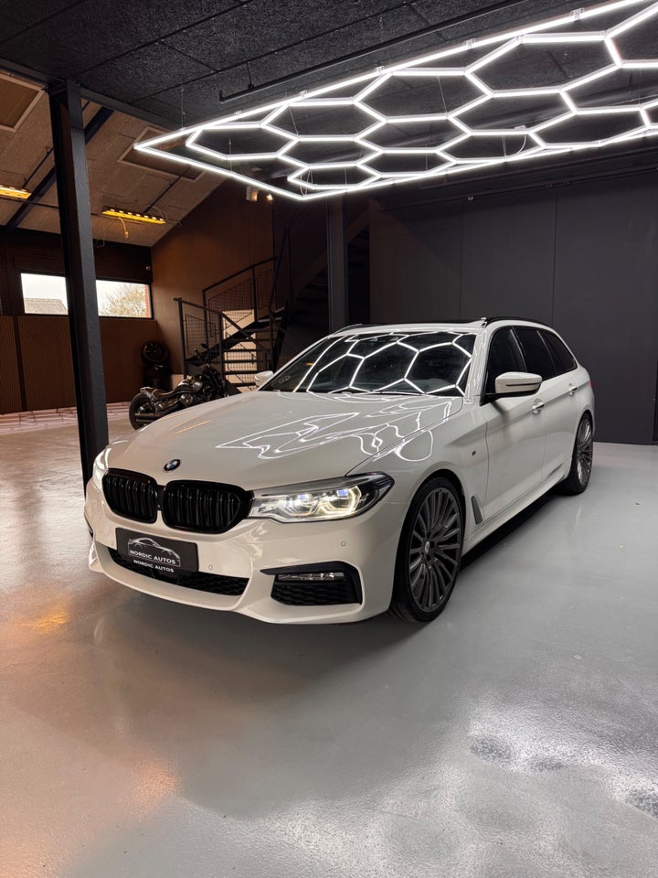 BMW 530d 3,0 Touring M-Sport aut. 5d