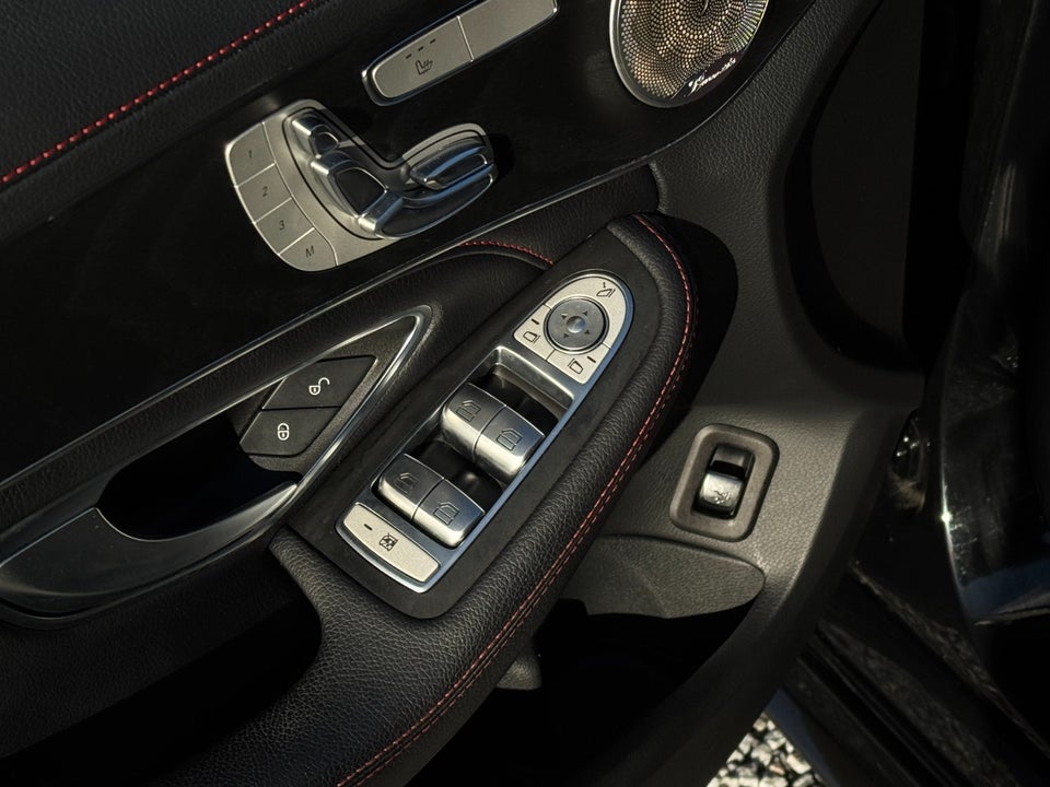 Mercedes C200 2,0 AMG Line stc. aut. 5d