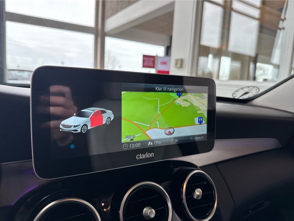 Mercedes C220 d 2,2 Avantgarde stc. aut. 5d