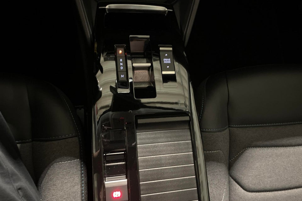 Citroën C4 1,2 PureTech 130 VTR Sport EAT8 5d