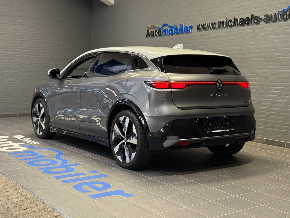 Renault Megane E-Tech 60 Techno 5d