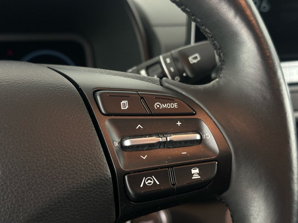 Hyundai Kona 64 EV Ultimate 5d