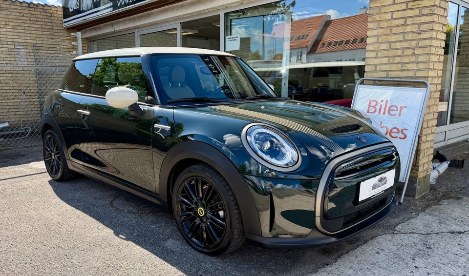 MINI Cooper SE Resolute Edition 3d