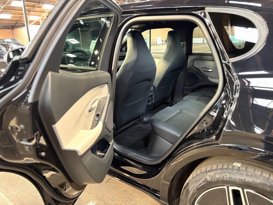 Ford Capri 79 Premium Extended Range AWD 5d