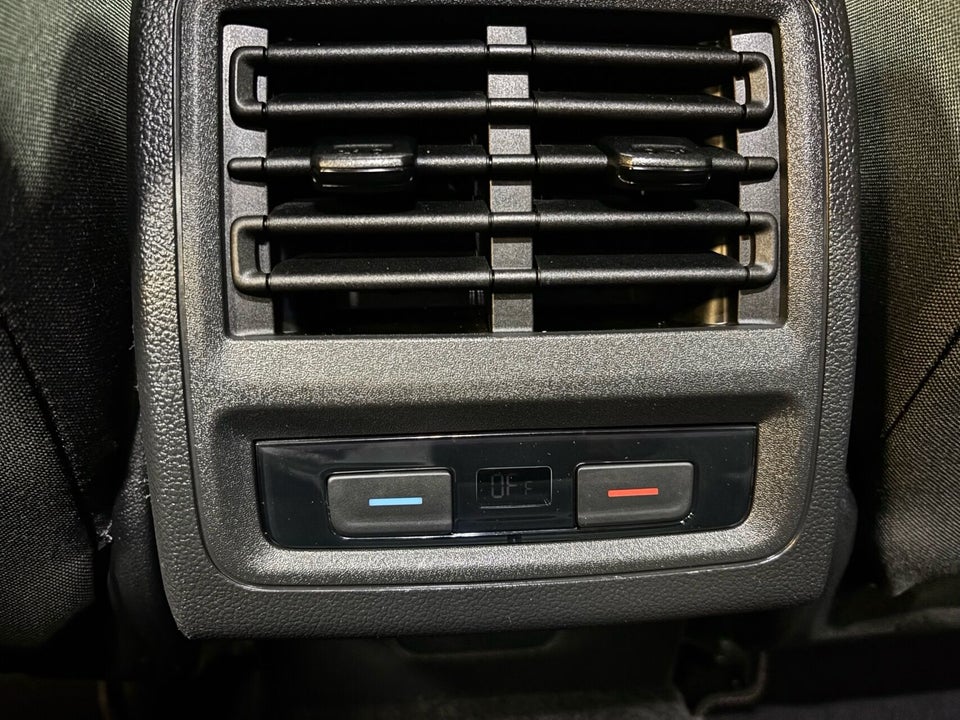 VW Golf VIII 1,4 eHybrid DSG 5d