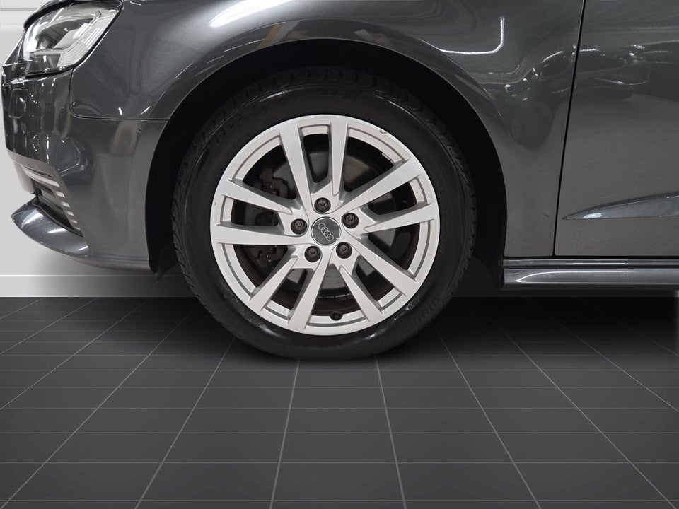 Audi A3 1,4 e-tron S-line Sportback S-tr. 5d