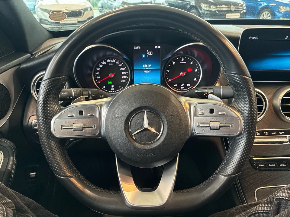 Mercedes C220 d 2,0 AMG Line stc. aut. 5d