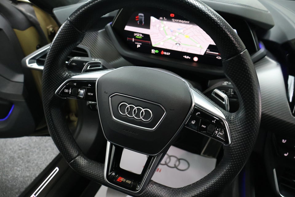 Audi RS e-tron GT quattro 4d