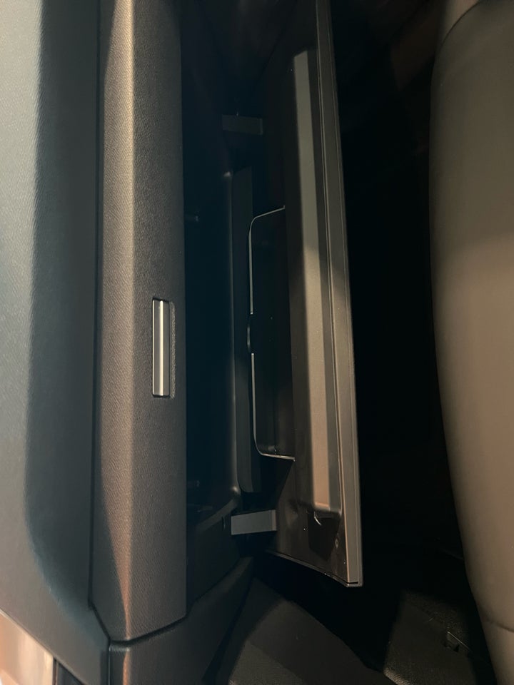 Citroën ë-C4 X 50 Concorde Premiere Pack 4d