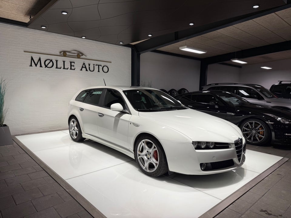 Alfa Romeo 159 2,4 JTDm 210 Ti Sportwagon 5d