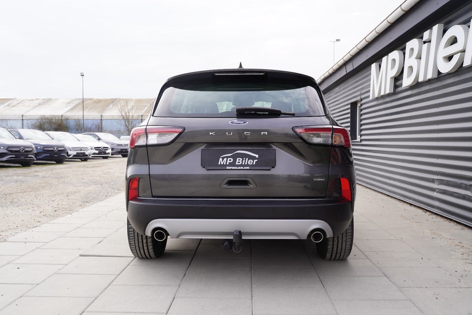 Ford Kuga 2,5 PHEV Titanium CVT 5d
