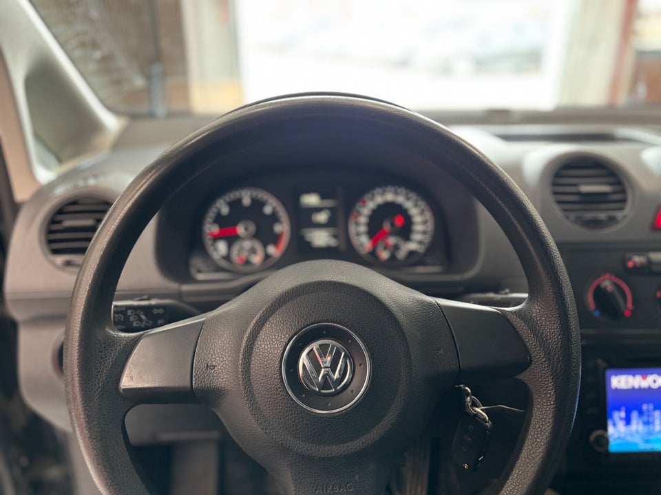 VW Caddy 1,6 TDi 75 BMT Van 4d
