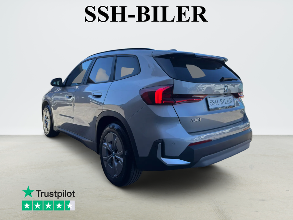 BMW iX1 eDrive20 5d