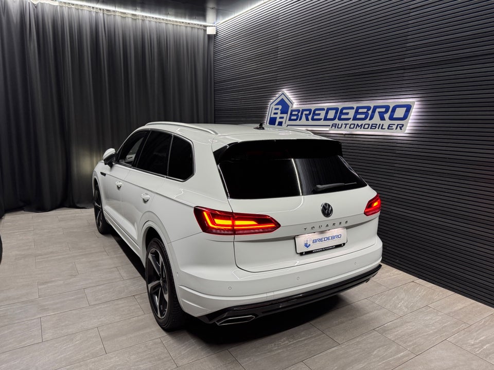 VW Touareg 3,0 TSi 340 R-line aut. 4Motion 5d