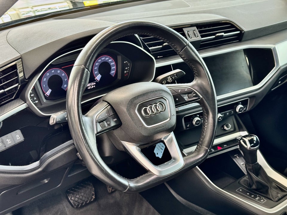 Audi Q3 35 TFSi Advanced S-tr. 5d