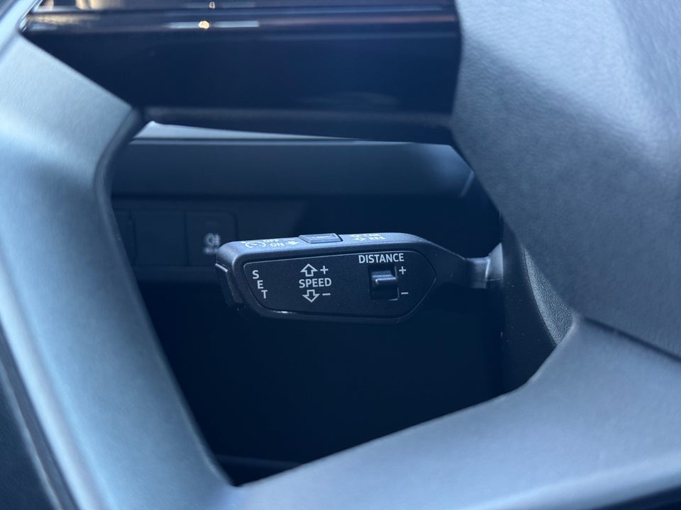 Audi Q4 e-tron 35 Advanced 5d